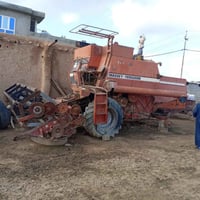 حاصده للبيع محرك جديد معمل ٨٠ ٪نضيف بسعر ٧٠ ورقه بي مجال 07829188509ات...