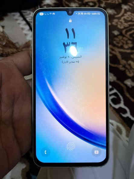 موبايل A34
5G ذاكره 256 عشوائيه 8 جهاز مكفول من غير ملحقات بصمه مدمجه بالشاشه السعر 225 واتساب *********** غير متواجد بالفيس

