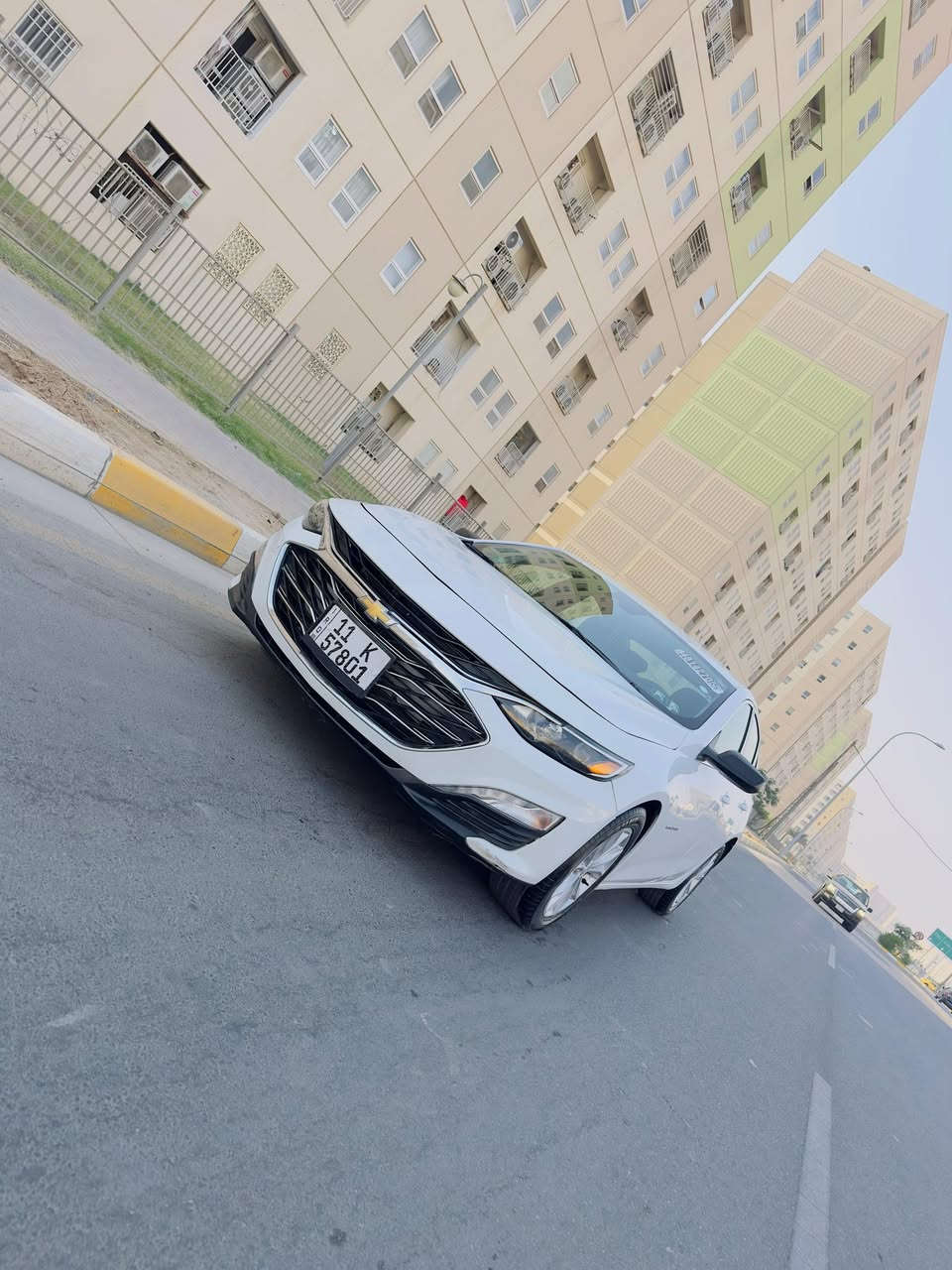 السلام عليكم شباب
ماليبو 2023 وارد أمريكي فئة LT مواصفات المعروفة فول عدى الفتحة رقم بغداد معوّقين وكالة نفس اليوم اسويلك ماشية 74mi سيارة جاهزة للاخير بدون اير باك بجم كبس حادث سطحي فقط مثل ما موضح بدون تبديل صبغ باب الصدر فقط والباقي بارد 
سيارة موجودة بغداد الامين الثانية 
السعر 117 بيها فقط طخة بسيطة بالجاملغ السايق ما مصلح
للاستفسار ***********
