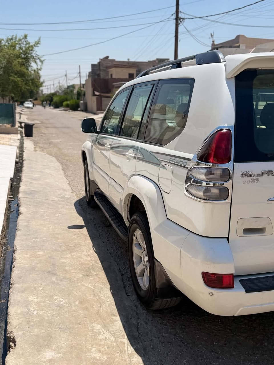 تویتا پرادۆ 2007 

دبڵ اکسل 
داخل فورمیکا 

بدون صرر 
بس شویە تکحیل 

محرک ما مفتوح 
بی خیت بخار 
سعر 147بی مجال 
رقم موبایل ***********
