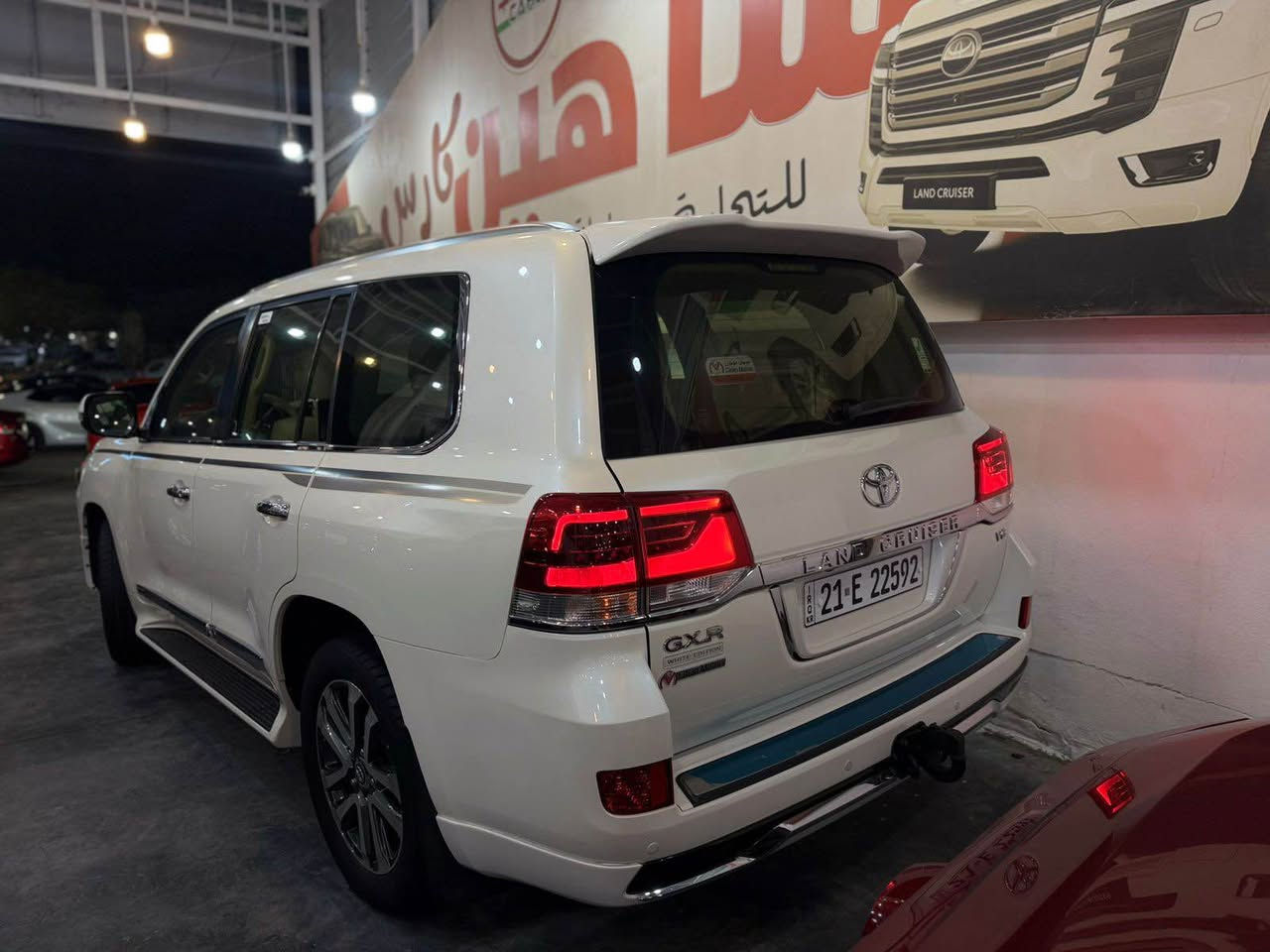 ‎تويتا لاند كروز _ موديل _2018 _  GXR.V6
‎موصفات.فوول جيهان اصلى 🦅🔥
‎محرك.(v6) 
‎بسم الله الرحمان الرحيم

‎ملاحظه رجائن سياره (بدون مراوس)🖐🏼

‎تويتا لاند كروز موديل (2018)  
‎🔶سياره مواصفات GXR. V6 .
‎🔶سياره (v6) سلندر
‎🔶سياره كفاله عامه دعاميه لي دعاميه 
‎بدون صبغ +بدون شخت + بدون حالوب 
‎بدون رمل  _ بدون حصوه+حتا دعاميات 
 
‎🔶سياره ماشيه(170) الف كيلو فقط حقيقي
‎🔶٤ اطارات و ويل جديد حلو بدوناي نقص 
‎🔶سياره مواصفات (GXR ) ماشاالله حالو 

‎🔶محرك + گير كل بشرت مامفتوح 
‎بدون صوت + بدون دخان 

‏‎🔶( مواصفات) 
‎( سلايت + ثلاجة  
‎كوشنات كهرباي ٣ دگم _ حاساس خلفي و امامي_ بصمه + كاميرا بلايت + ٨ ارباگ +  + لايتات زينون+ +داغل بيجى+دابل اكسل + سندوق شفط بلادى+ ٣ شاشات (بلادى+)

‎🔶تحويل بشرط مباشر حول سنوية ورقم  كل جديد

‎🔶مكان سياره كركوك 
🔶***********
‎🔶سعر (480)ورقه كركوك, العراق
