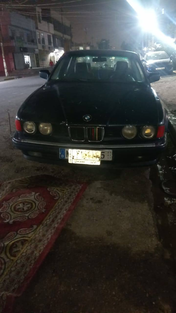 السلام عليكم سيارة للبيع بيم لحجم 735 سيارة مكفولة رقمهة انبار خصوصي السعر 40ورقة قفل لتواصل واتساب *********** ولرقم لثاني ***********
