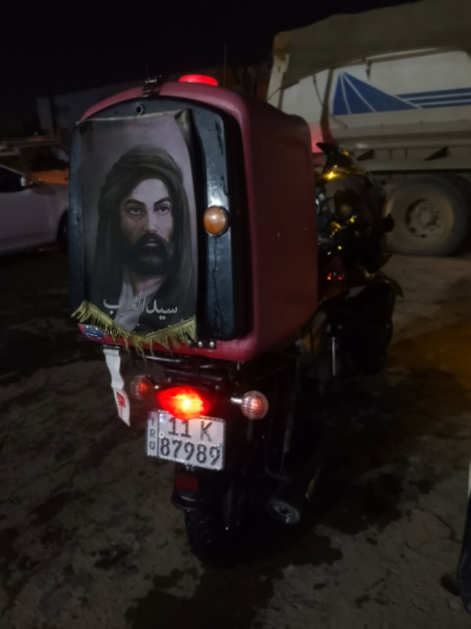 سلام عليكم دراجه  بوكسر البيع مدويل 22مجفته وكاله سنويه ورقم بغداد تحويل ثاني يوم  المكان بغداد رئاسه مال عبيدي شارع جامع قرب الكماليه ***********موجود واتساب
