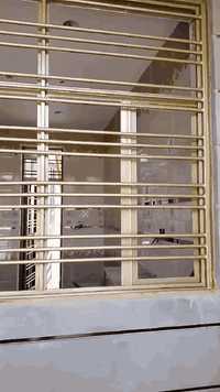 مستعدون صبغ شبابيك وأبواب🚪مع تنضيف بسعار مناسبه وعمل درجة اولى وعمل كافة أنواع الصبغ المنازل ولمحلات التجاريه
الموقع بغداد مدينة الصدر 🛣️

للتواصل بي واتساب او مراسلت الصفحه 
الأتصال 📱⬅️***********
واتساب
