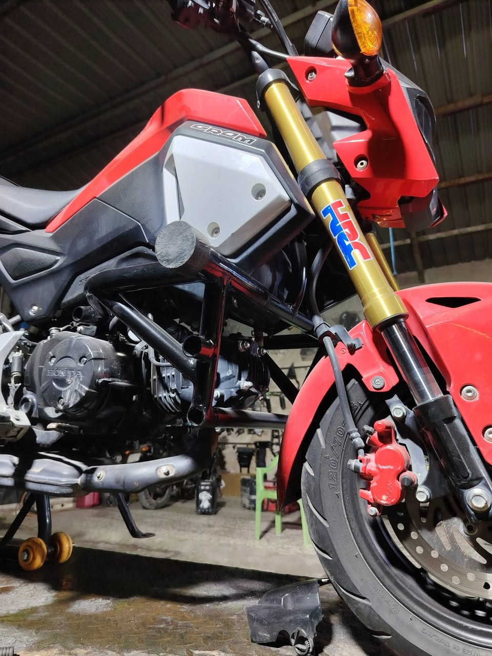 تزويد هوندا كروم درع اظافتن جرخه ودوسات تعليك


**إذا كنت صاحب هذا الإعلان وتريد حذفه لأي سبب، رجاءا أرسل رسالة إلى الدعم الفني**