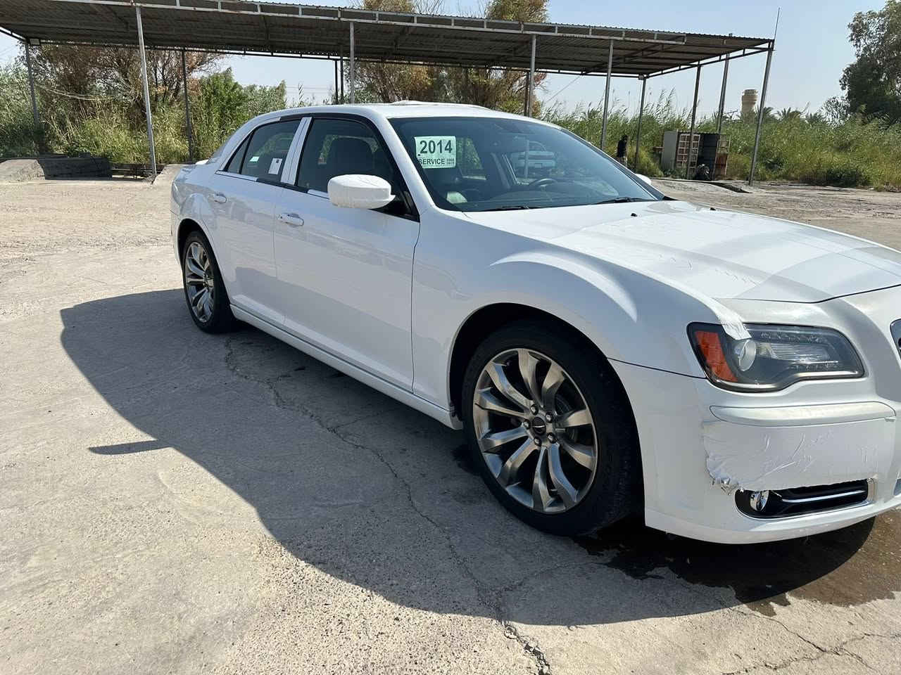 2014s
اكلين 
كفله عامه 
رقم سليمانيه 
ما شيه 133ميل
***********
مكان سياره ديالى
