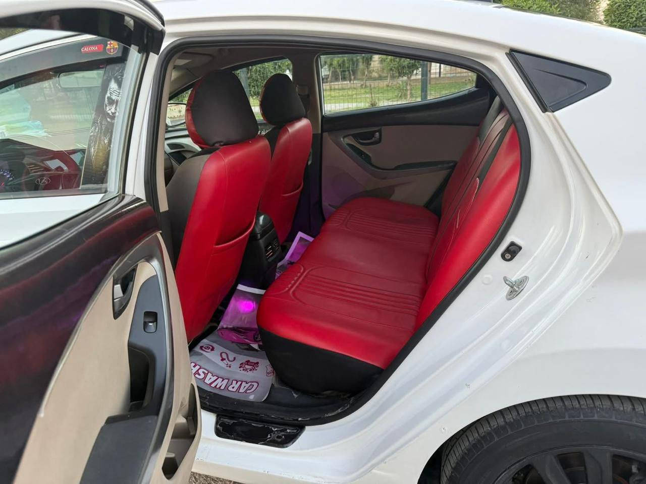 النترا ١٦ خليجي 1800 دوش مصبوغ حزام مكفولة من الحادث بيناتنا سونار وين ميعجبك  ، كير ومكينة وتبريد خير من الله سيارة مال جناي مكانها السعر ١١٥  بغداد الاعلام الاستفسار ***********
