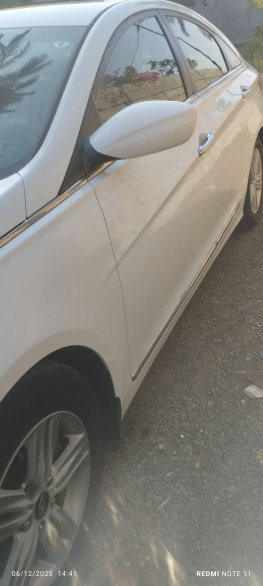 السلام عليكم للبيع سوناتا 2013 امريكي  كير ومحرك وحدادية تخم تاير جديد مال جناي جاهزه الاخير مكينه2400 السياره كلش كلش جديده من دخلت للعراق لحد الان عندي الاتصال***********
