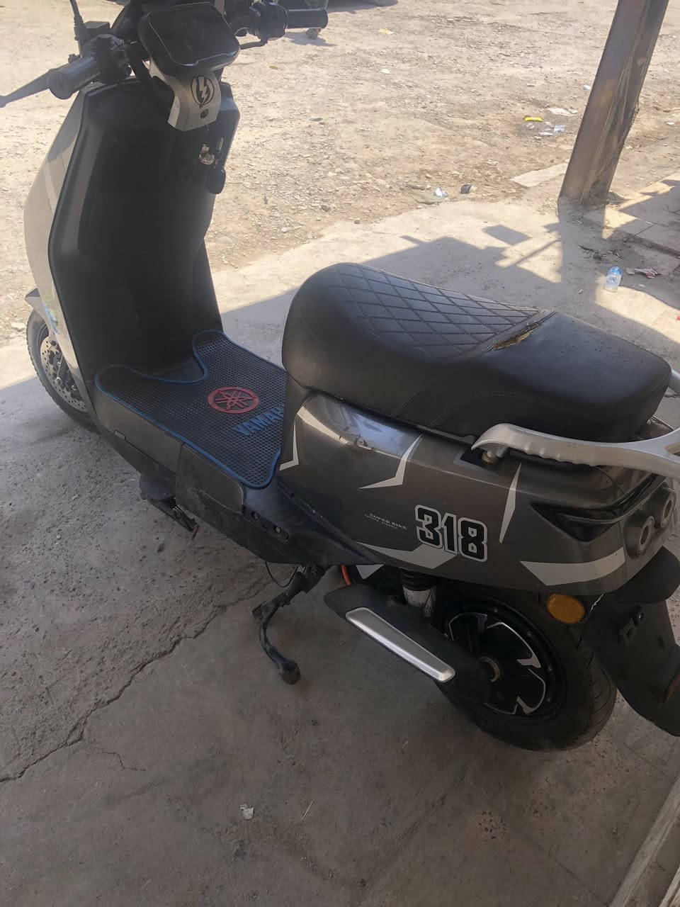 سلام عليكم
318 للبيع مواصفات معروفه دراجه جديد بي بصمه ومفتاح وايرمنيه كلها شغاله وشحن موبايل مثبت سرعه حساسات كلها شغاله نظام سرقه ملف 2000 سعر 525 بي مجال 

شراي تعال خاص


**إذا كنت صاحب هذا الإعلان وتريد حذفه لأي سبب، رجاءا أرسل رسالة إلى الدعم الفني**