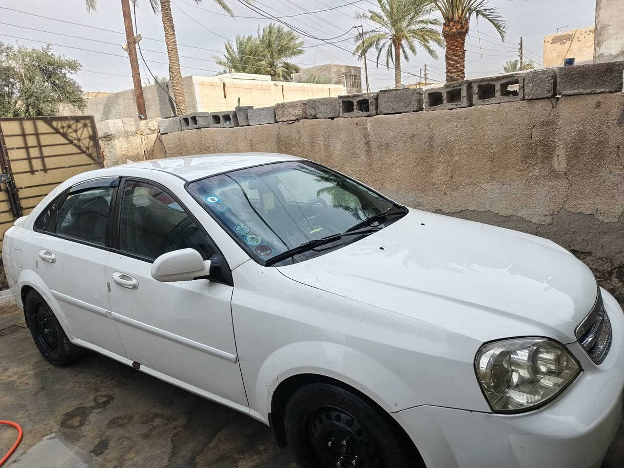 اوبترا ٢٠٠٧ بغداد بأسمي السياره
جاملغ مبدل وبيها أربع قطع شخطات مصبوغه 
كير محرك كهربائيات وتبريد وتدفئه مكفول 
ما متعوبه السياره بغداد التاجي السعر ٧١ وبيها مجال للشراي 
*********** واتساب
