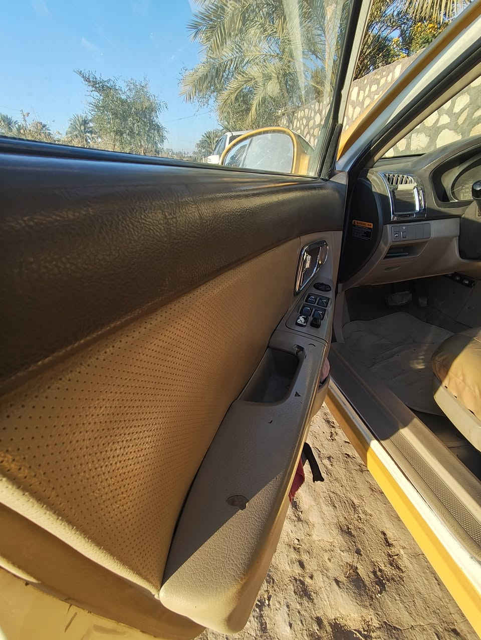 السلام عليكم 🤚 
سبكتره 2008 للبيع 
مكينه 2000 كير مكفول 
حداديه جديده تخم تاير 
حادثها جاملغ خلفي من امريكا وبيها بنيد مبدل 
السعر 76 بيها مجال مكانها بابل أبو غرق
‏‪0781 351 3894‬‏
اتصل وتدلل
