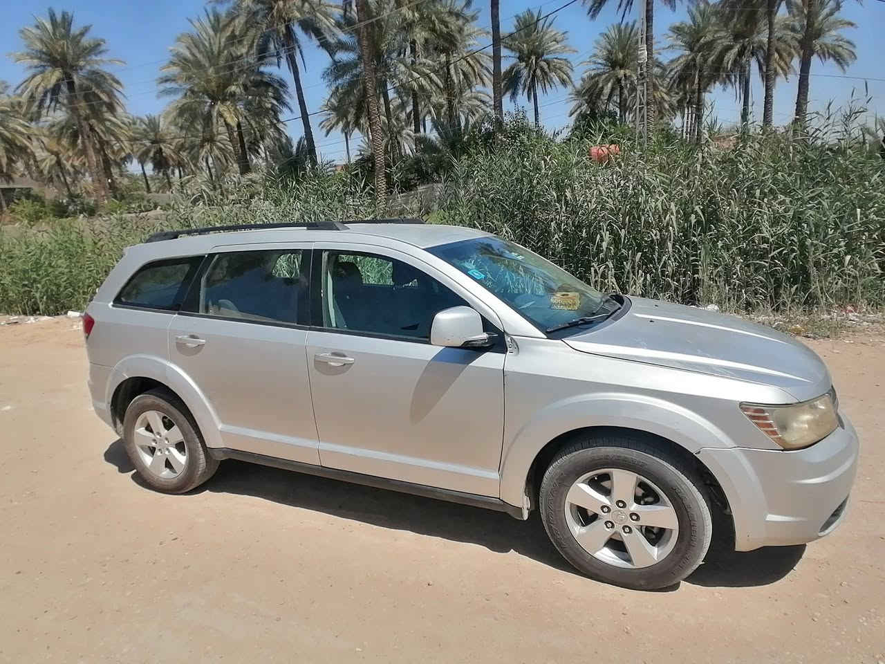 اسلام عليكم ورحمة الله وبركاته من رحضة الادمن المحترم دوج جورني ٢٠١٠ بغداد بسمي بيها جاملغ أمامي وبعض التكحيلات تخم تاير حداديه كلها قبل اسبوع ابدلها اضافتأ ادامة كامله للمحرك ولكير العنوان حله قرب العلويه شريف بنت الإمام الحسن عليه السلام رقم الهاتف *********** /***********
