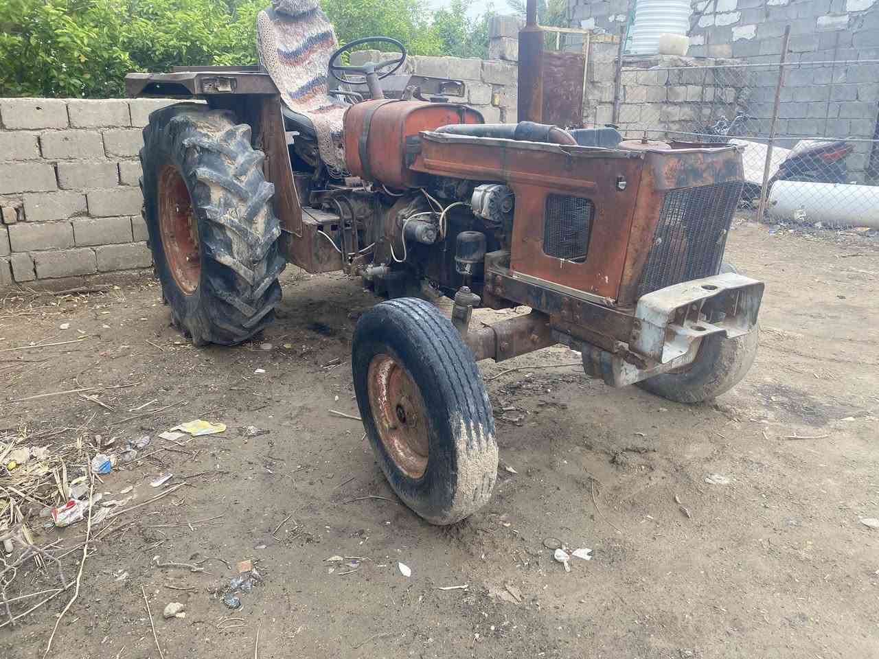 للبيع عنتر جاهزه للشغل محرك وگير وجهاز الرفع مكفولات نگره سلف باور استيرن بريك  شد فيدان وأكرب #لستفسار 
***********
