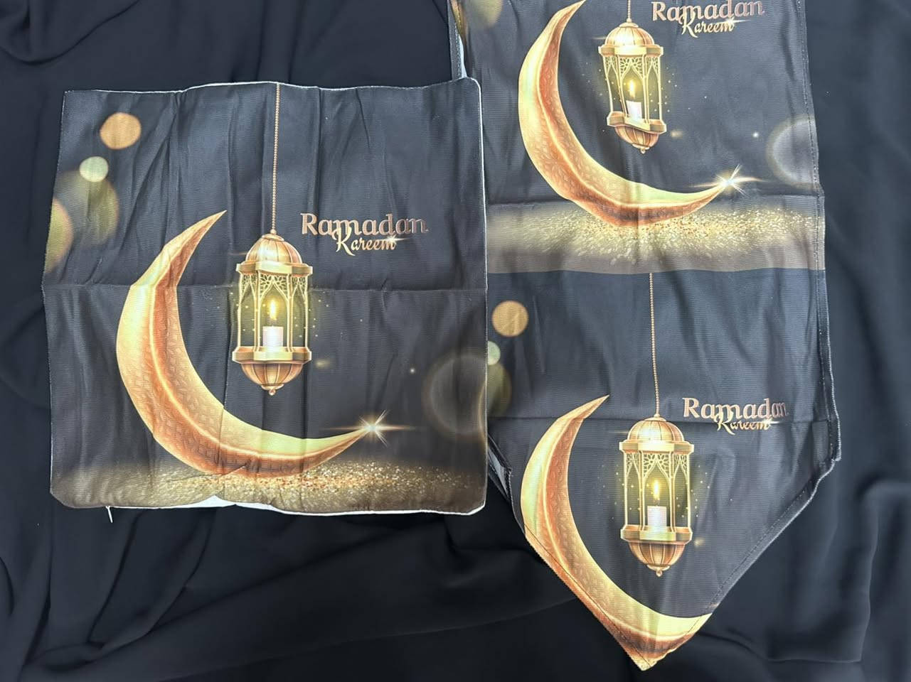 سيت مفرش رنر ووجهين كوشة 
السعر ٧٠٠٠
عنوان المحل 
بسماية مدخل B 
توصيل الف داخل بسماية
بغداد والمحافظات ٥٠٠٠


**إذا كنت صاحب هذا الإعلان وتريد حذفه لأي سبب، رجاءا أرسل رسالة إلى الدعم الفني**