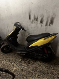 للبيع ماكس ١٢٠ بوشه ٤٩  بيها نقوصات بصيطه سعر ٥٠٠بيه مجال مكان بياع تق...