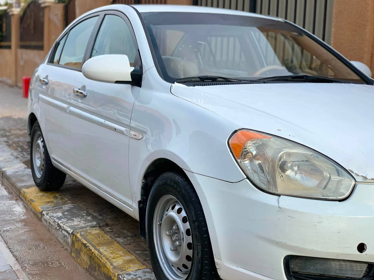 السلام عليكم اكسنت موديل ٢٠٠٩خليج دواخل بيجي مكنيه 1600 السيارة كفالة عامة
تبريد وكير وحداديه خير من الله مكان السياره نجف 
رقم الأربيل قديم سنويه ساقطة  السعر 90$وبيه مجال للشراي 
*********** غير متواجد على فيس ￼￼
