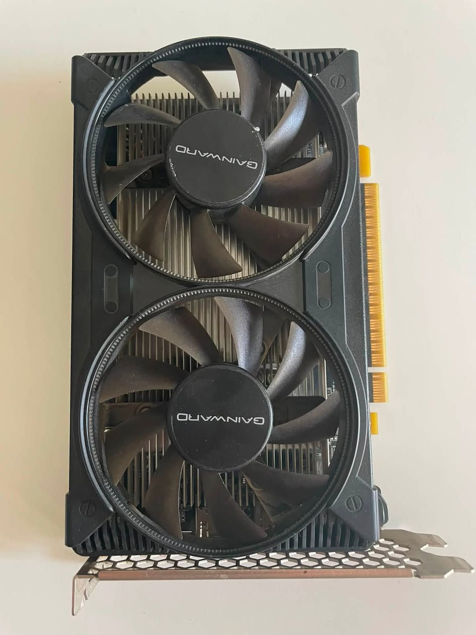 GTX1650 GHOST 4GB GDDR6 للبيع
مكاني بغداد 
السعر قيم واخذ


**إذا كنت صاحب هذا الإعلان وتريد حذفه لأي سبب، رجاءا أرسل رسالة إلى الدعم الفني**