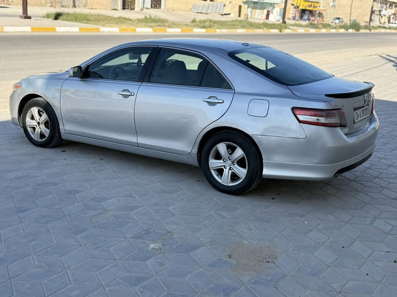 السلام عليكم...
للبيع...نقد فقط  اعتذر عن الاقساط 
بسعر 95$وبيه مجال بسيط
كامري امريكي2011 لون سلفر
رقم دهوك
شرط التحويل والغرامات 

✅محرك2500/شرط لاتبخير ولاتنقيص 
✅كير اتوماتيك بدون اي عيب مال بيت"
 ✅سياره جديده شرط برغي ما ناقصها 💯➡️Ⓜ️

🔴سياره بيها اربع قطع بدون دواخل ٣ قطع خارج العراق و ١ قطعه  ادخل العراقⓂ️➡️

تايرات 4️⃣ جديدة 🆕 
صدر امامي خلفي كله جديد 
شرط التحويل ثاني يوم
السعر 95$ وبيها مجال بسيط 
مكان السيارة صلاح الدين تكريت القادسية
رجاءً ما أقفل سعر بالتلفون تعال وتدلل 
للاستفسار ***********
