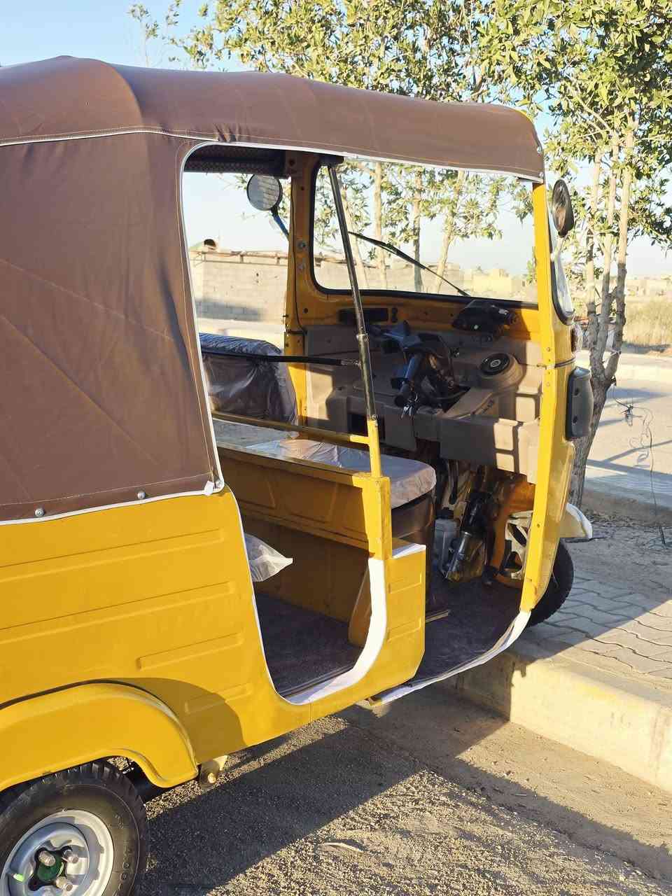 السلام عليكم تكتك البيع مديل 20 وراق وكيل سيد خلدون مكاني لمجر لكبير كشره كفاله سعر 6000 وبيه مجال لطيبين***********
