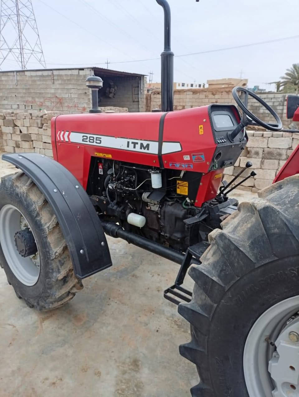 ايراني موديل 23 شد التحويل للبيع عنوان كركوك اتصال ***********
