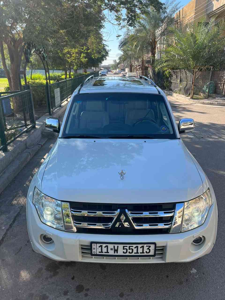 السلام عليكم 
 باجيرو حبتور فول 2014

ومكينتهة المرغوبة ٣٥٠٠

رقم بغداد تحويل ثاني يوم

فول 

فتحة سلايد

دمامات

زراگات لايت

سستم صوت روك فورد 12 سماعة

الكشنات كهرباء

ثلاجة بلفرس

منفذ usp

مري شفط .

المراية الوسطية بيهة نظام تعتيم

لايت عدسة زينون بلادي

لد وبلوجكتر امامي

مانع انزلاق + فورويل

دشبول بيانو بلاك

فول تحكم ستيرن 3 جهات مع الحاكية .

دواخل صاج

داخل جلد بيجي

حساسات خلفية

٧ راكب

تبريد 3 قطع

السيارة بدون قطرة صبغ حتى الدعاميات

بيهة بس تكحيل كد شبر 
الاتصال ***********  واتساب
السعر 17300
