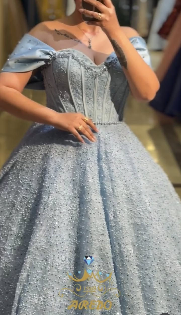 مرحبا
بدلة مهر  او حنه ملبوسه ساعه وحده وياها البرنص مالتها قياسها فري سايز اني ٤٤ لبستها  لان تتكبر وتصغر

مشتريتها جديده من اريدو بمليون اريدها ب ٧٠٠ وبيها مجال


**إذا كنت صاحب هذا الإعلان وتريد حذفه لأي سبب، رجاءا أرسل رسالة إلى الدعم الفني**