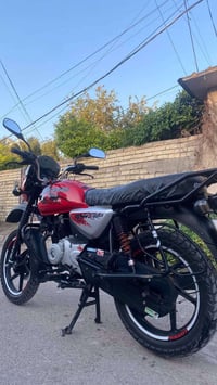 بوكسر مديل ٢٣ شهر ٣ مرقمه دراجه جاهزه من كلشي مكينه بس مفيلسه  ماشيه ٣...