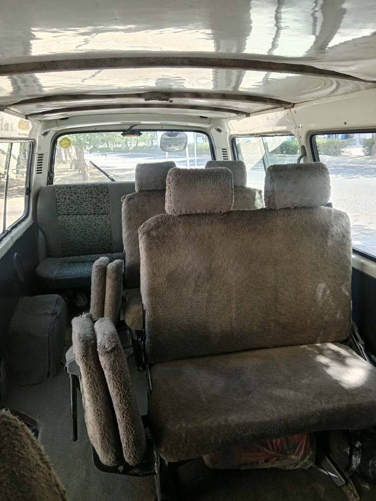 تويوتا هايس 11 نفرى گيرو مه كينه و إكسل به شه رت 
ئارم پلاستيك سليمانى 
مالى دؤسته نزيكه ى 15 ساله لاى خؤمانه 
شوين كلار 
*********** كالار, السليمانية
