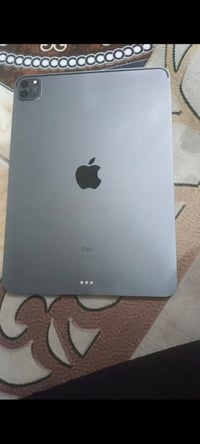 آيباد برو ١١ • M1 • ١٢٨ جيجا