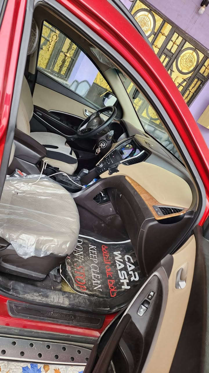 هاي للجنايه السنتافي وليريد جديد 
سنتافي أمريكي 2016 السياره بيهه كلير بابين شرط بدون معجون بدون داخل 
الباقي مكفول 
مواصفات نص فول 4  سلندر 
السياره ادامه كامله من الدعاميه لدعاميه 
رقم بغداد الجديد بأسمي 
السعر 134 مكان السياره بغداد اليوسفيه 
***********
***********
