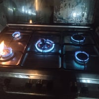 فرن • جديد ونظيف • هيت حي لبكر