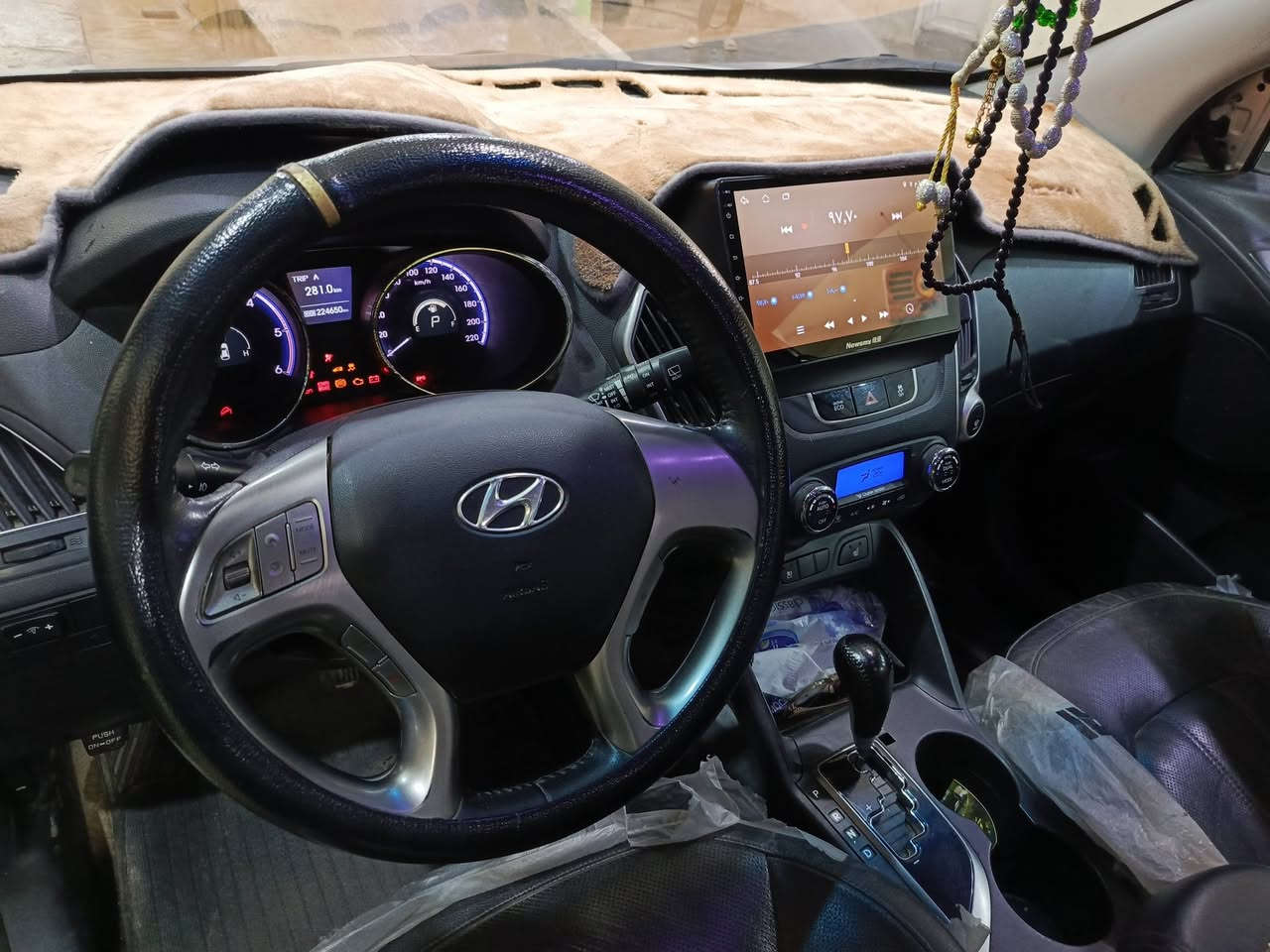 توسان 14 متؤمة شمالي 
السيارة كاز 
كصة جنطة محرك وكير مكفولات
تدفئة بالكشنات 
تبريد ثلج
شاشة 
بيع مستعجل بدون مراوس 
السعر 45 يعني جوة السوك 
اتعهدلك سرقة وعشاير 
اخوان الميشتري ليكسر بحلال العالم 
مكان السيارة نجف *********** بي وتساب
