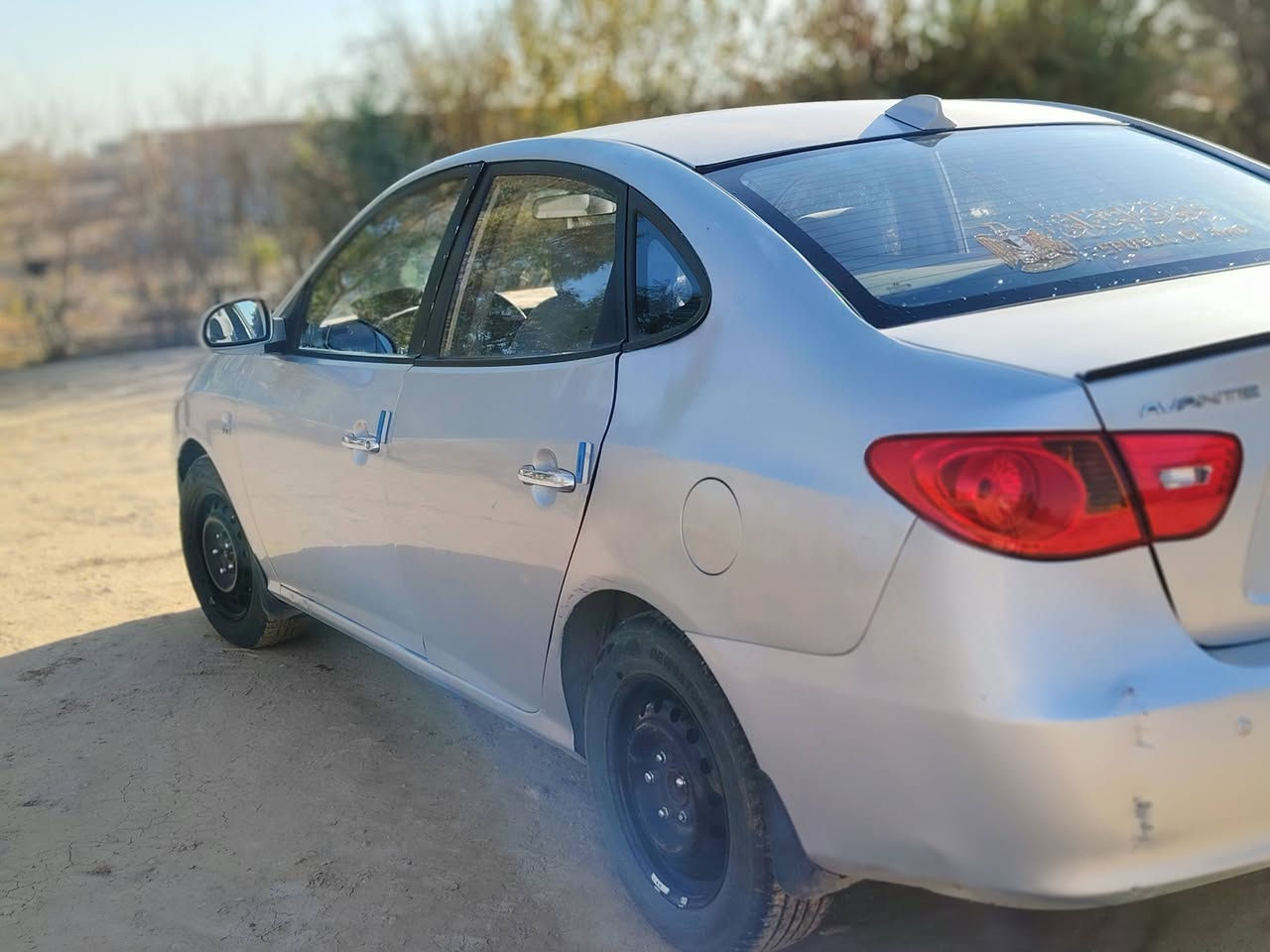 الالنترا أفانتي أدوات للبيع  السياره جاهزه من كل النواحي تدفئه تبريد كهربائيات شلع شغاله مابيها اي نقص السعر39 اتصال *********** المكان كركوك الحويجه الحلوات (مكلف بل نشر)
