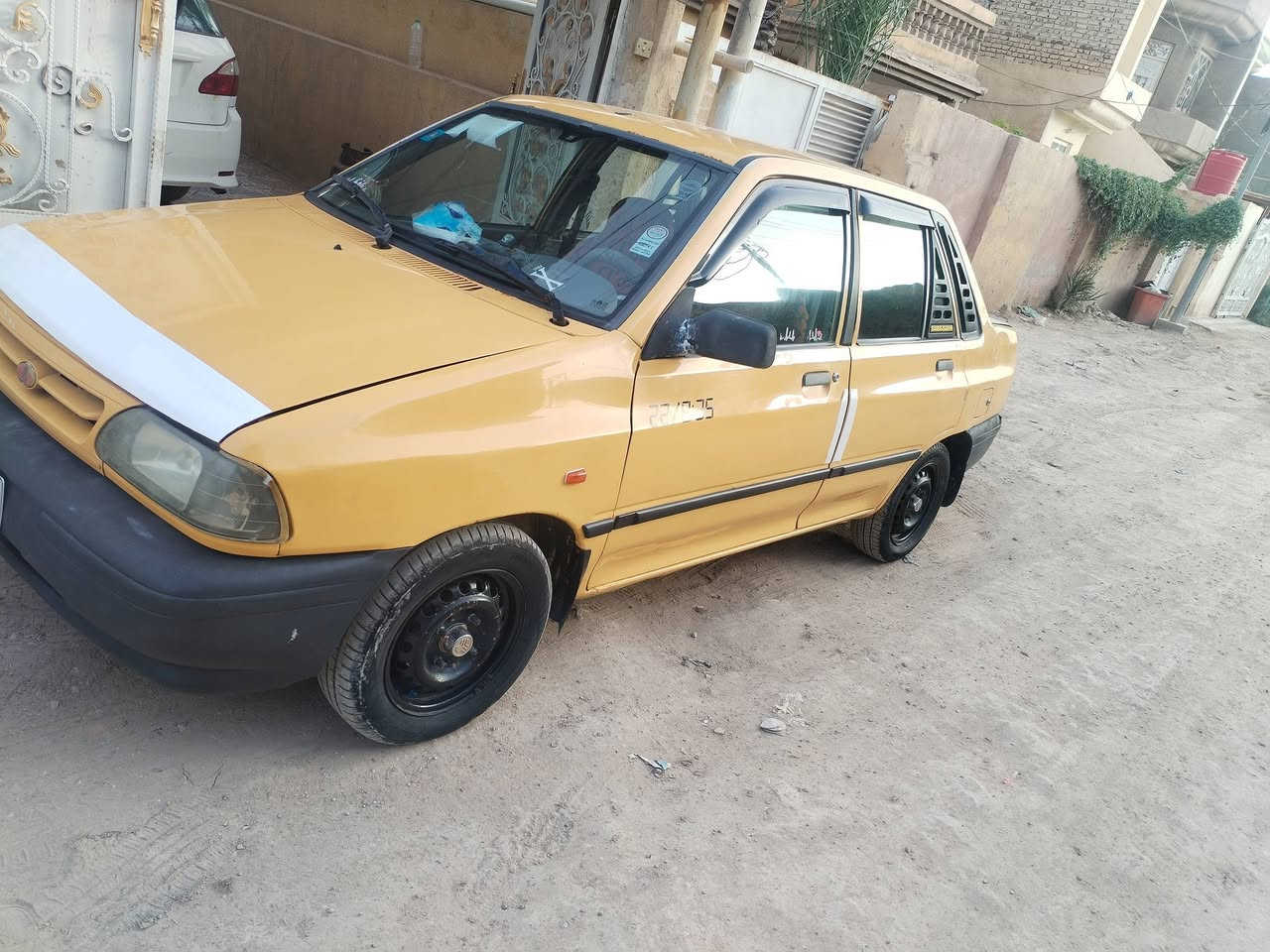 سايبا مديل 12
باتري جديد
حداديه جديده
تايرات جدد
كير ومكينه برايد 
سياره بسمي
رقم نكليزي ل 2029
مكاني بابل
رقمي ***********
