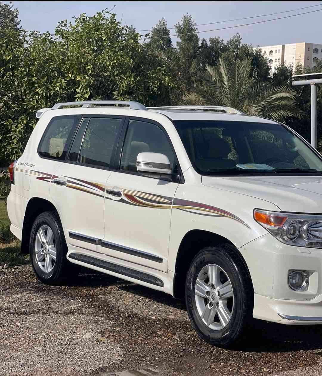 للبيع لاندكروز 2013
رقم بغداد 
مكفولة كفاله عامة 
***********
