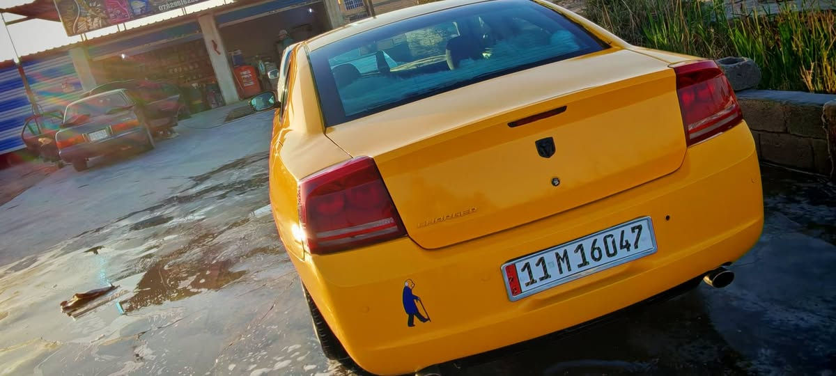 للبيع جارجر ١٠ متومه رقم دولي جديد  وسنويه عاج اصلي وملسق جاهزه من كلشي تخم تاير حداديه تبريد لايت زنون 
كير مكينه كص جنطه 
سعره ٣٥ قفل قفل
مكاني ناصريه ***********
