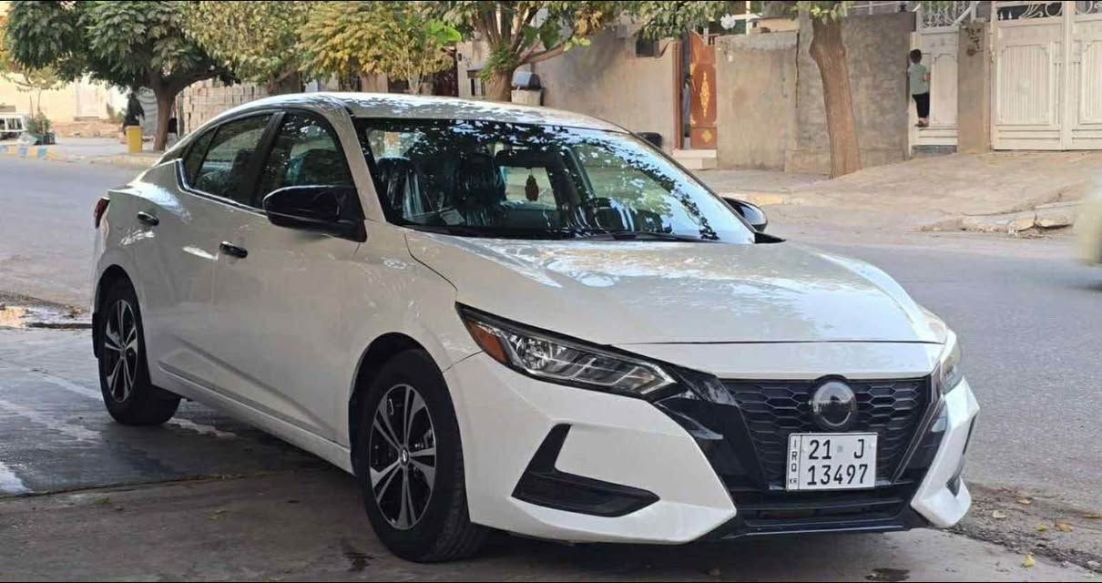 نيسان سينترا ٢٠٢٢ مواسفات SV 
سەیارەکە ٤ پارچەو بستیکی بویاغه رەسمی عاديسەکەی دانراوە لای سەکن ناوبەتانەی بویاغ ٤٨،٠٠٠ km روشتوه  
مواسفات SV يه 
نرخی /١٢١ مجالەکەم

ژمارەی خاوەن / *********** شقلاوة, أربيل
