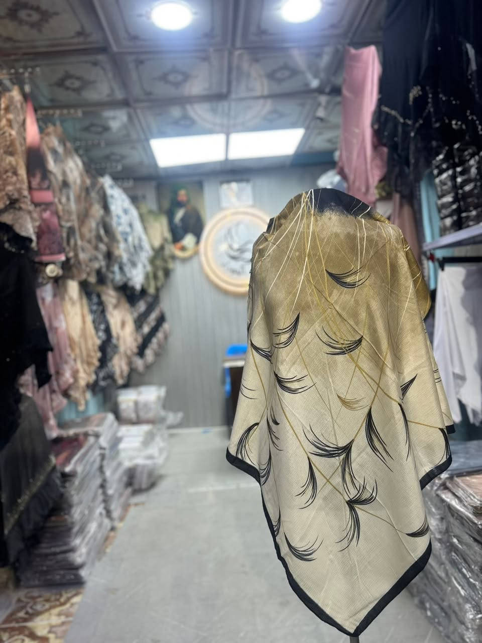 لقد وصلني اليوم
🎈العنوان مجمع التحرير مجمع الاميرات
مجاور صياغه ومجوهرات حسين 
البياتي 👉🏿👉🏾👉🏽
  ‏رقم ال WhatsApp ‭0770 758 7973‬
توصيل جميع محافظات العراق 🚕🚕🚕
