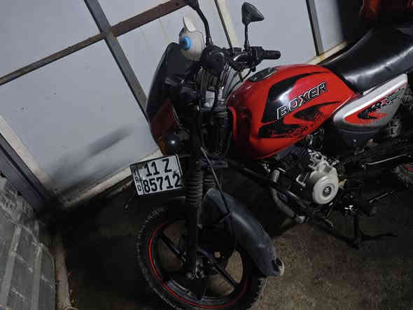 بوكسر جبلي رياضي موديل 21 مرقم كامل بغداد اي نقص ما بيها مستعجل على بيعتها لن محتاج فلوس كفاله عامه تبديل دهن كل 10ايام ابدل دراجه كلش معتني بيها  بس مئطر على بيعتها جيب وياك فتريه وفحص الاستفسارا تصل على الرقم ***********بي وتساب  ورصيد
