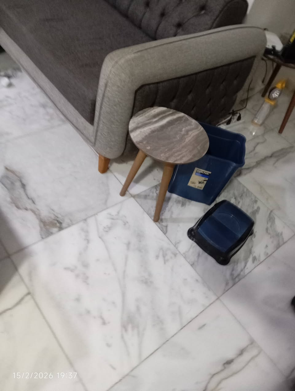 غراض للبيع كلمن اوسعره الغرف نضافه 100/100


**إذا كنت صاحب هذا الإعلان وتريد حذفه لأي سبب، رجاءا أرسل رسالة إلى الدعم الفني**