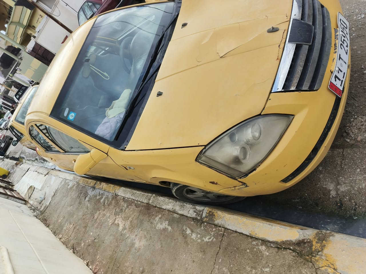 شيري A5 كير ومحرك كامري أبو جف سنويه لحد ٣٠ بيه دفتر بانزين موديل ٢٠١٠ 
***********
