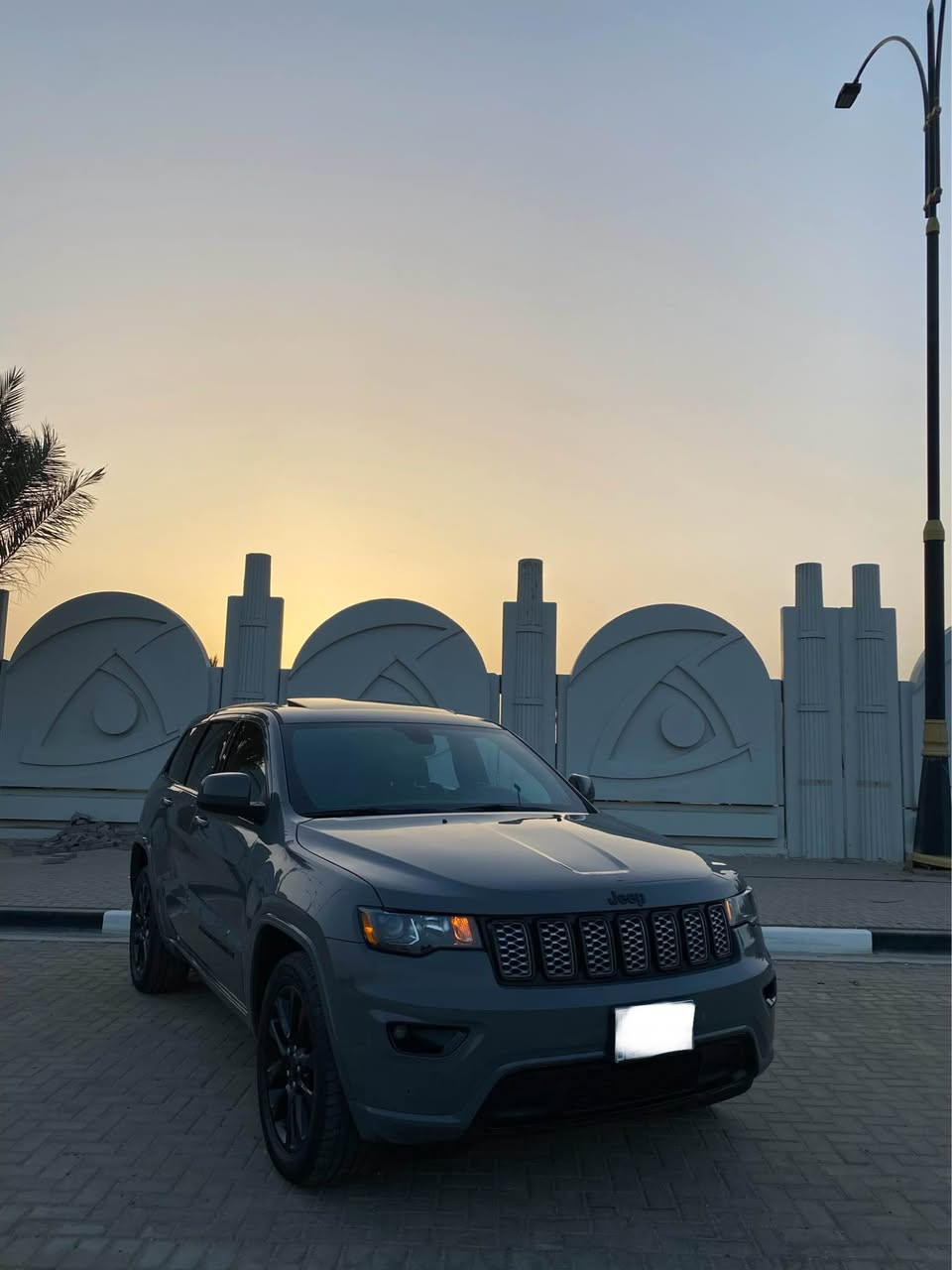- ﻿جيب كراند شيروكي (بلاك توب) 2020
- ﻿ماشية 47.500mi  
- ﻿بصمة و بصمة ابواب
- ﻿دفع رباعي 4*4
- ﻿تشغيل عن بعد
- ﻿اوتو هولد
- ﻿رادار امامي تحديد مسار
- ﻿فتحة سقف
- ﻿رادار خلفي
- ﻿رادار جانبي
- ﻿نقاط عمياء
- ﻿﻿حساسات خلفي
- ﻿اوتو ستوب
- ﻿﻿كشنات جلد وشامواه
- ﻿تدفئة كشنات
(Apple car play +Usp+Aux) شاشة كبيرة و-
- ﻿نظام GPS (بوصله)
- ﻿كامرة خلفية
- ﻿﻿تبريد قطعتين + تبريد منفصل شاشة
- ﻿﻿وبيها بعد مواصفات
الضرر :-
السياره كفاله بيه صبغ شبر بالجاملغ الايسر فقط بدون حادث البصرة, العراق


**إذا كنت صاحب هذا الإعلان وتريد حذفه لأي سبب، رجاءا أرسل رسالة إلى الدعم الفني**