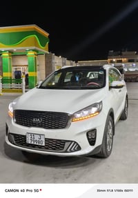 سورنتو 2020 السلام عليكم  موديلها ٢٠٢٠ فول مكينتها 6V سبعه راكب   (معر...