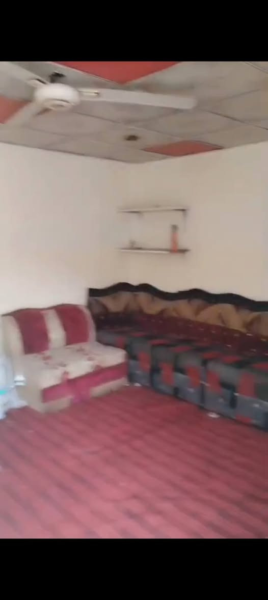 دار للبيع بلاقصاد السعر الكلي 20 مقدمه 7     🫆🫆
105 متر طابق ونص
نجف سايدين مطار جديد شارع علكم قرب اسواق جكيله 
يحتوي ع 3 غرف نوم وصاله وستقبال ومطبخ وصحيات


**إذا كنت صاحب هذا الإعلان وتريد حذفه لأي سبب، رجاءا أرسل رسالة إلى الدعم الفني**