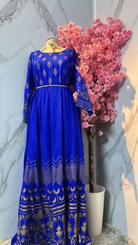 ملابس • مقاس ٤٢/٤٦