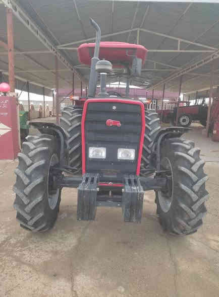 السلام عليكم تركتر ايراني للبيع موديل 2025 رقم سليمانية شرط التحويل گير محرك هودرليك اكسل پاور ستيرن شرط تركتر جديد مشتقل 221 ساعة عنوان كركوك قضاء الحويجة 
(( معرض 🌹 الربيع 🌲)) 
للاتصال *********** كركوك
