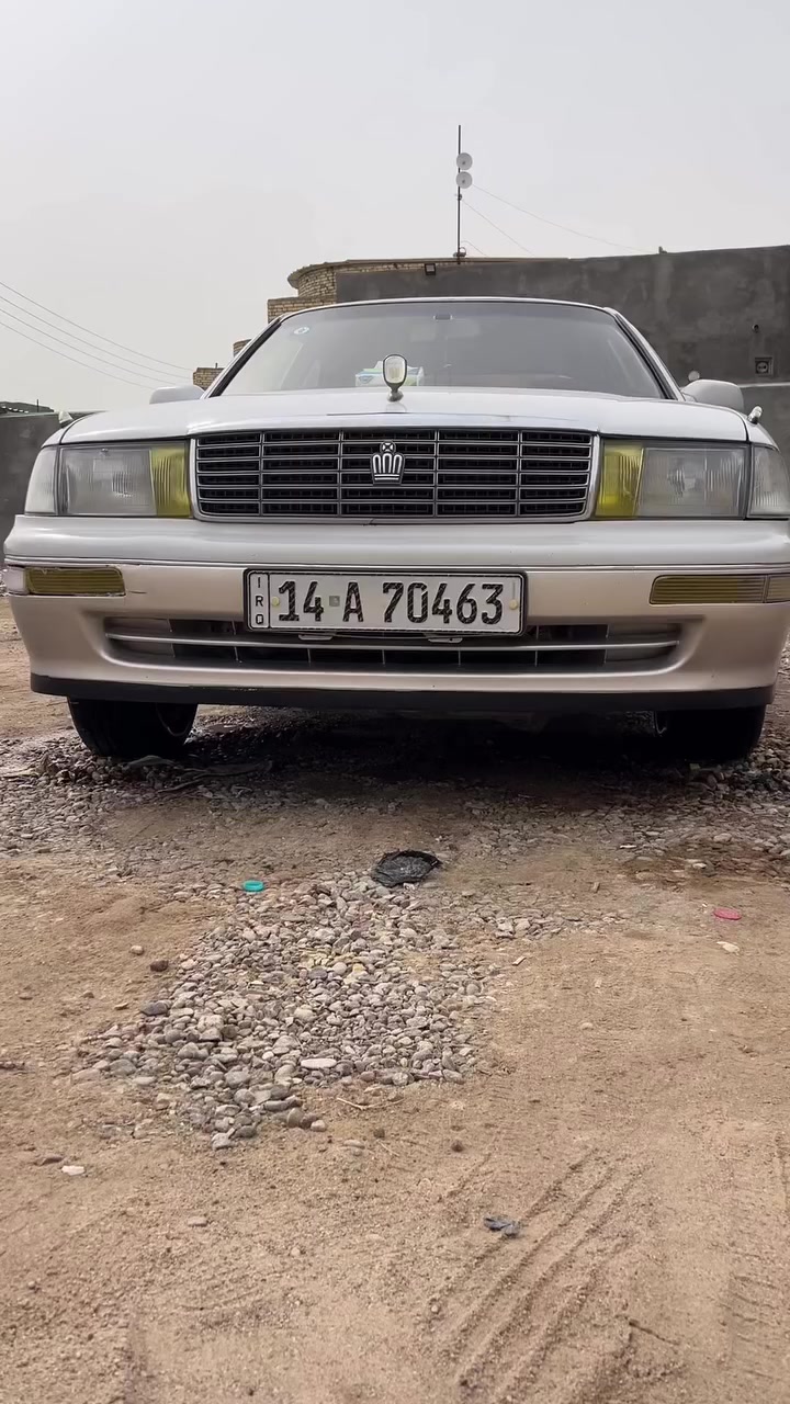 بطه للبيع موديل٩٣ سياره علبلاد فقط بكانات خفيفه صبق مكفوله من ضربه ولعيب شرعي رقم انكليزي سنويا٣٠ سياره لون ابيض لولوي حدادا٧٠ محرك كير كفاله  تايرات وره وكدام جددد 💯 سعر ٦٧ وبيها مجال قليل بكاني بصره شط العرب الحوطه رقمي0770413498–***********
