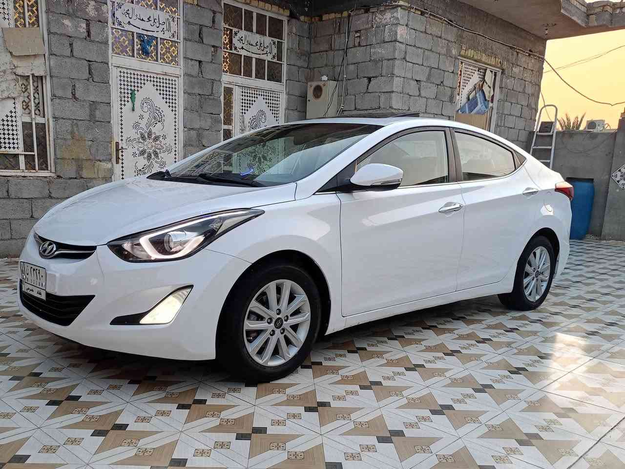 سلام عليكم  النترا خليجي 2016 رقم بغداد حره تحويل ثاني يوم سنويه ل28   بيه جاملغ ومقدمة الباب صبغ بدون فتح بصيط جدآ ولباقي كفاله لاضربه لاتبديل لاصبغ لافتح   مكينه 1800دوش المرغوب حداديه تبريد شرط ثلج تدفئه شغاله كهربائيات كله شغاله سياره جديده بمعنه الكلمه فول موصفات فتحه بلقماره شاشه لمس كامره دواره تحكم جهتين امرايات شفط اشاير بلمري تبريد قطعتين دواخل لون عسلي ويل كب 5 اكروم الأصلي تخم تاير جديد يدات نيكل سياره على وضع الشركه جديده وجاهزه  كلشي*********** السعر 119 وبيه مجال مكاني*********** الشطره
