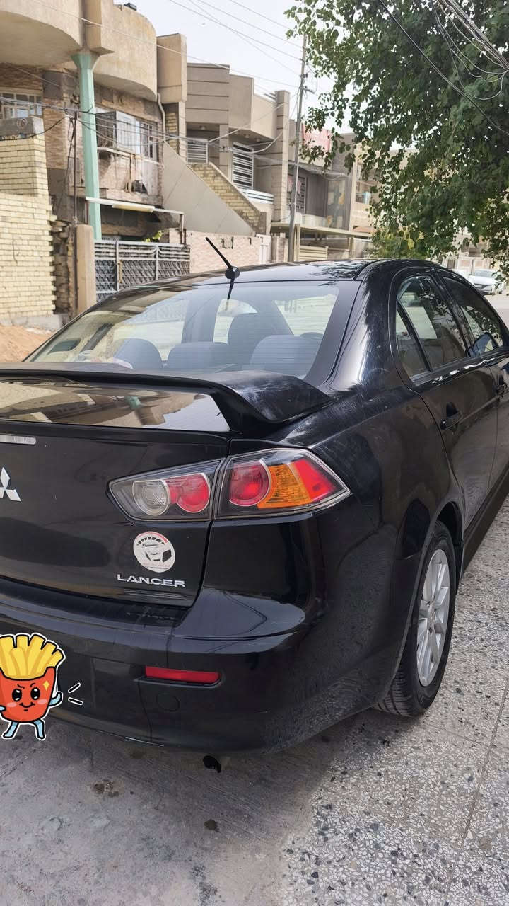السلام عليكم 
لانسر قرش للبيع 2016 امريكي

محرك 2.0

ماشية 118 الف ميل

ضربتها جاملغ  راجع بارد
وباب خلف السائق مبدلة بنفس اللون
السيارة قطرة صبغ مابيها
كشر السيارة نظيف يحتاجلة شوية تكحيل لأن بي شخوط او بوليش

كير ومحرك مكفولات سياره نشطه

تايرات وصدر حالتها جيده
تبريد ثلج
 تحويل ثاني يوم السيارة بأسمي اني المستوردها وعلى ايدي من 2018

السعر 110 $ وبي مجال
العنوان بغداد الغزالية
للتواصل خاص او عبر الواتساب

***********
