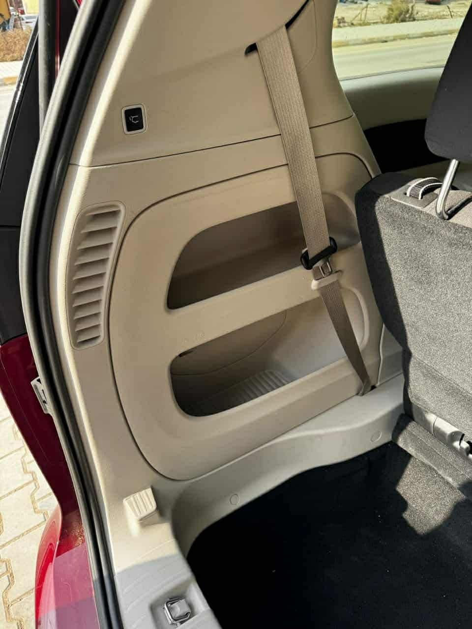 بسم الله الرحمٰن الرحيم
السلام عليكم باسفيكا فيوچر كلايسلر موديل 23 بدون ضرر وبدون حادث وبدون صبغ گلين تايتل محرك 3600 ماشية 60 صور السيارة بـ امريكا وصورها بالعراق  السيارة رقم واسط للااستفسار أكثر هـ***********
